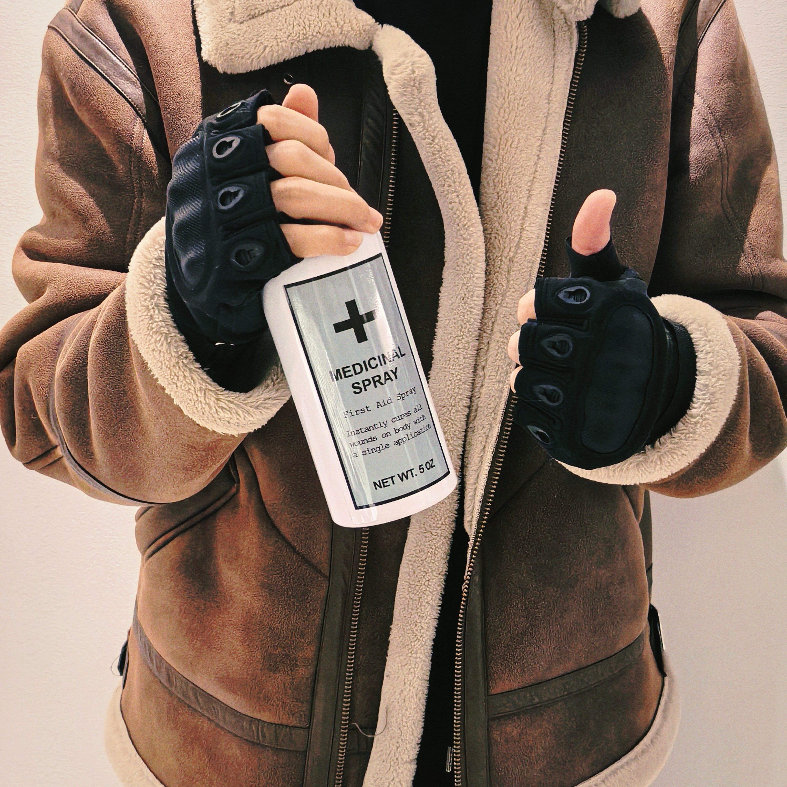 Resident Evil Leon Inspired Ta - Cut Resistant Glove reseña y precio
